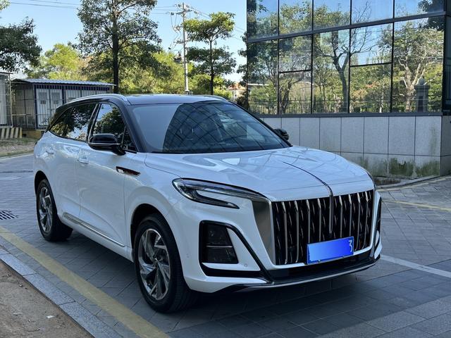 Hongqi HS3