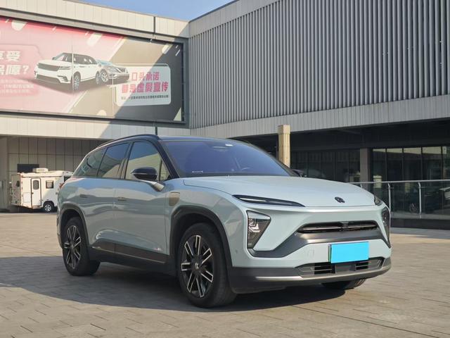 NIO ES6