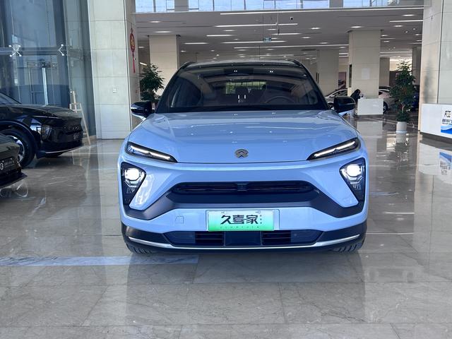 NIO ES6