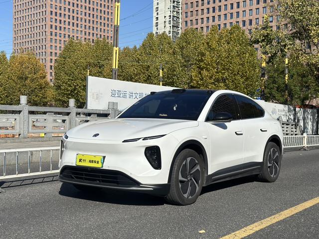 NIO EC6