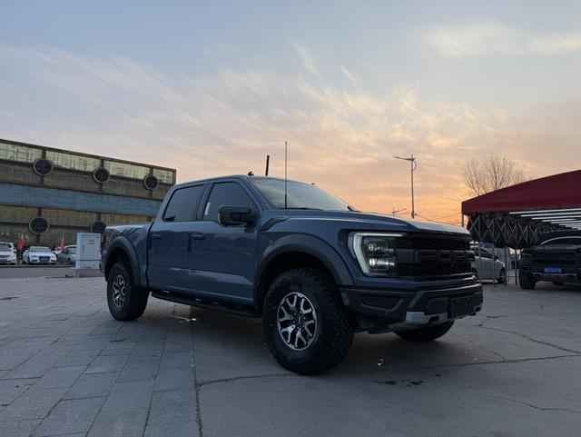 Ford F-150 Raptor