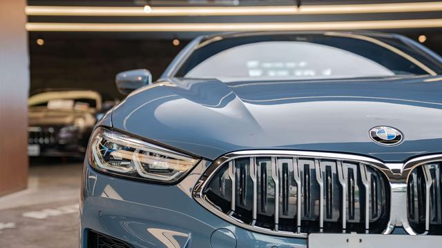 BMW 8 Series