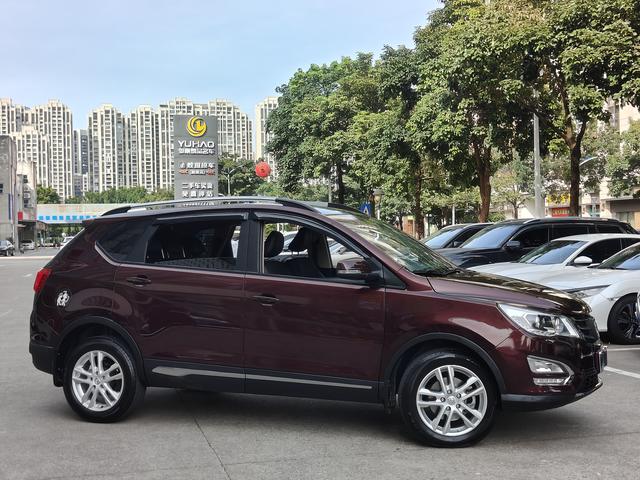 Baojun 560