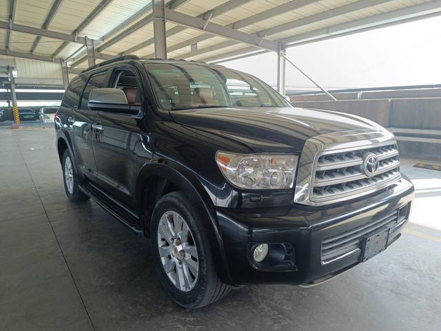 Toyota Sequoia