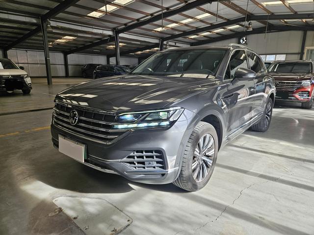 Volkswagen Touareg PHEV