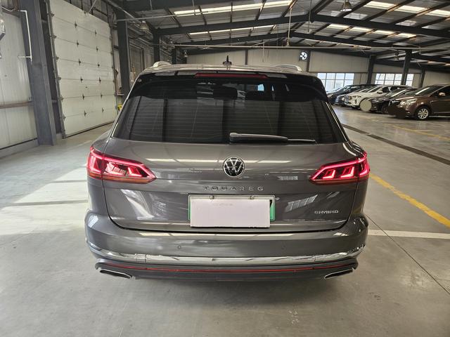 Volkswagen Touareg PHEV