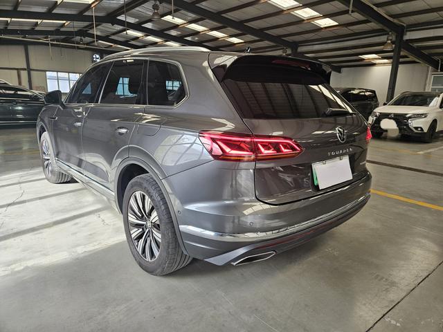 Volkswagen Touareg PHEV