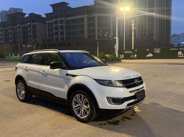 Lu Feng Landwind X7