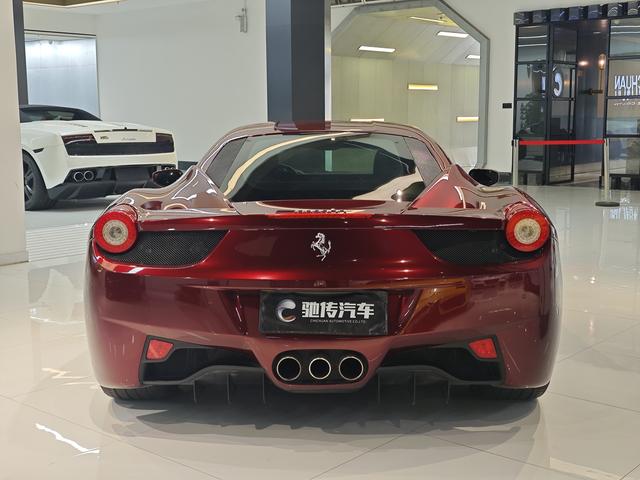 Ferrari 458