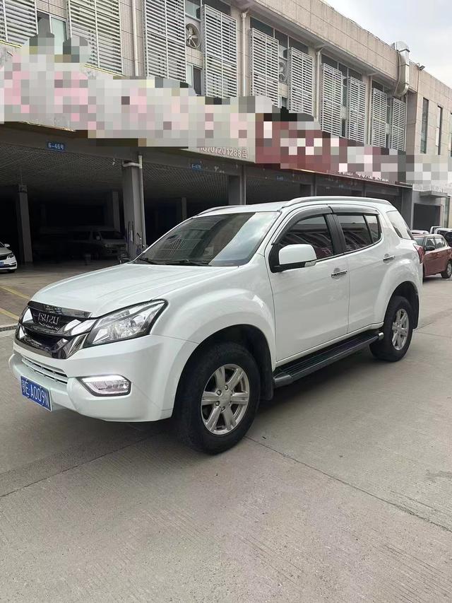 Isuzu Mu-X Shepherd