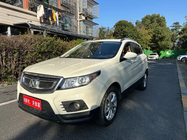 BAIC Shenbao X55