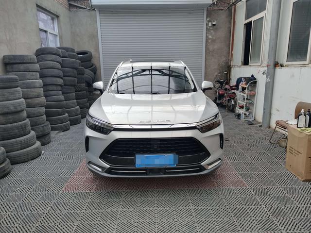 BAIC Beijing X7