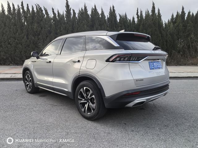 BAIC Beijing X7