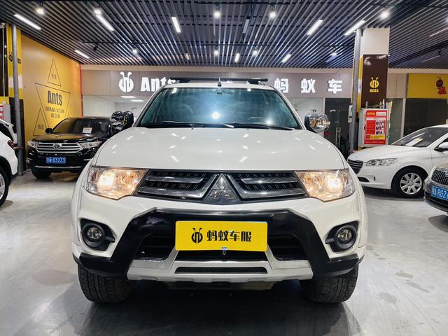 Mitsubishi Pajero Jinchang