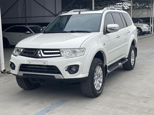 Mitsubishi Pajero Jinchang