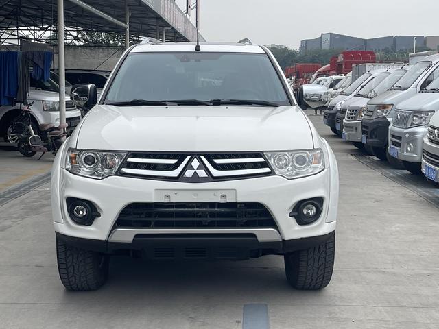 Mitsubishi Pajero Jinchang