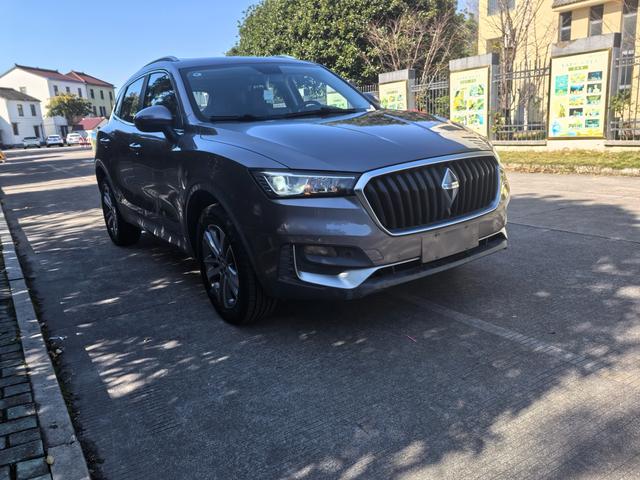 Borgward BX5