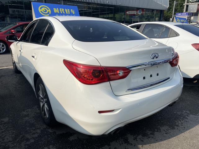 Infiniti Q50