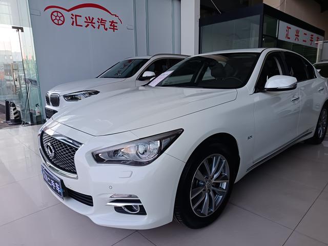 Infiniti Q50L