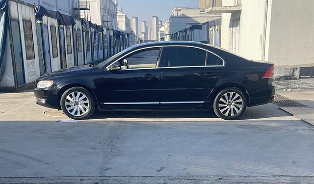 Volvo S80L