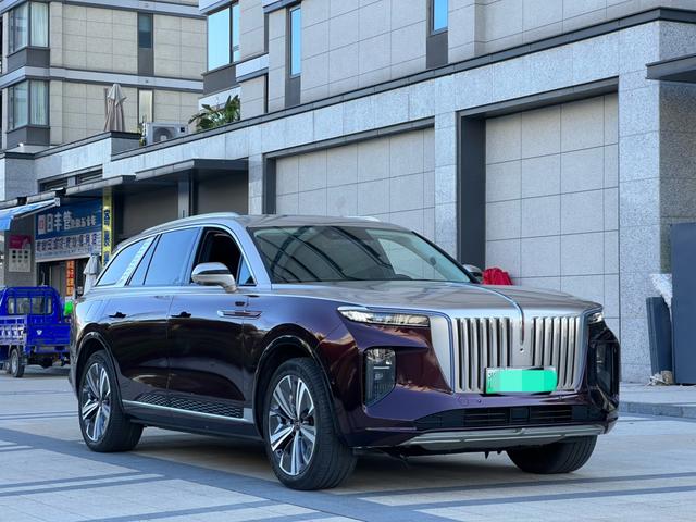 Hongqi E-HS9