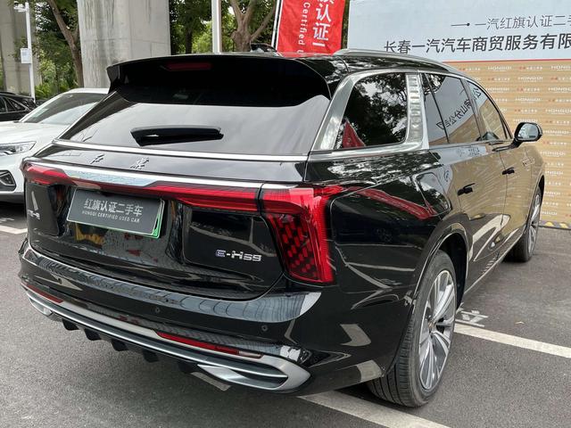 Hongqi E-HS9