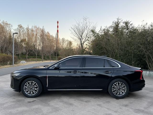 Hongqi H5