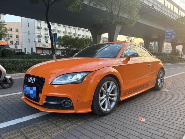 Audi TTS