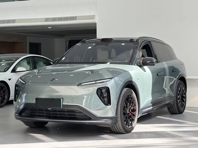 NIO ES6