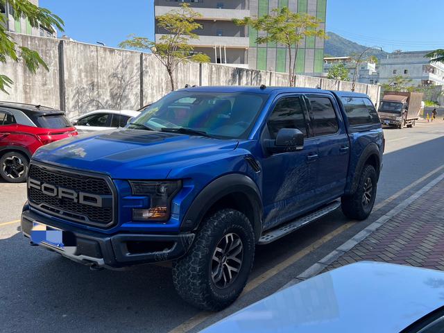 Ford F-150 Raptor