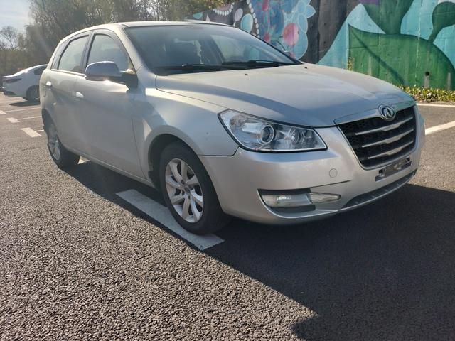 Dongfeng Fengshen H30