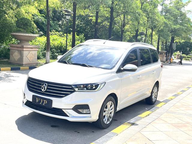 Baojun 360