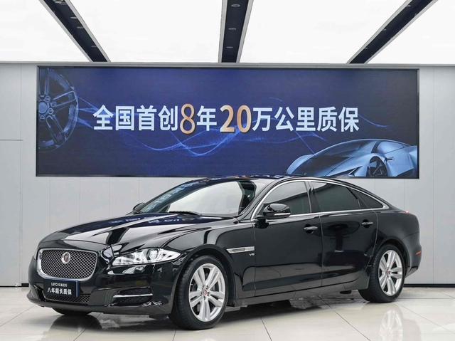 Jaguar XJ