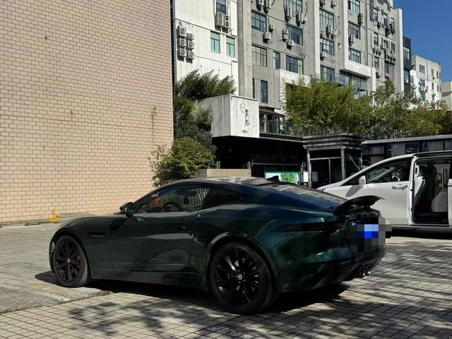 Jaguar F-TYPE