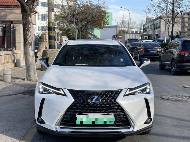 Lexus UX EV