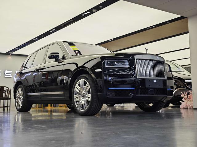 Rolls Royce Cullinan