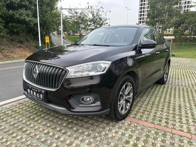 Borgward BX7