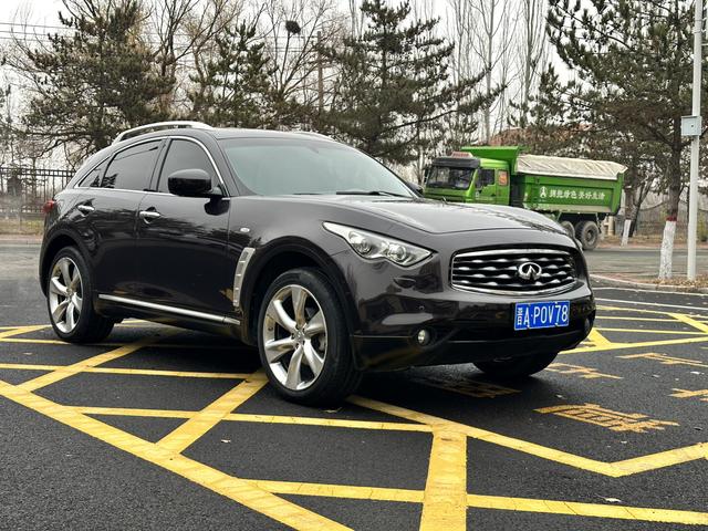 Infiniti FX