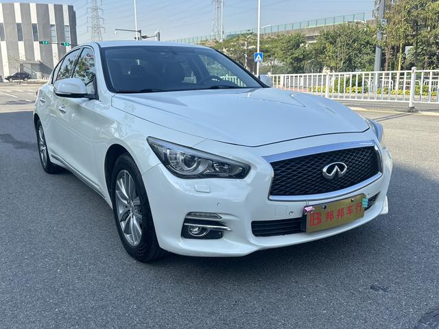 Infiniti Q50L