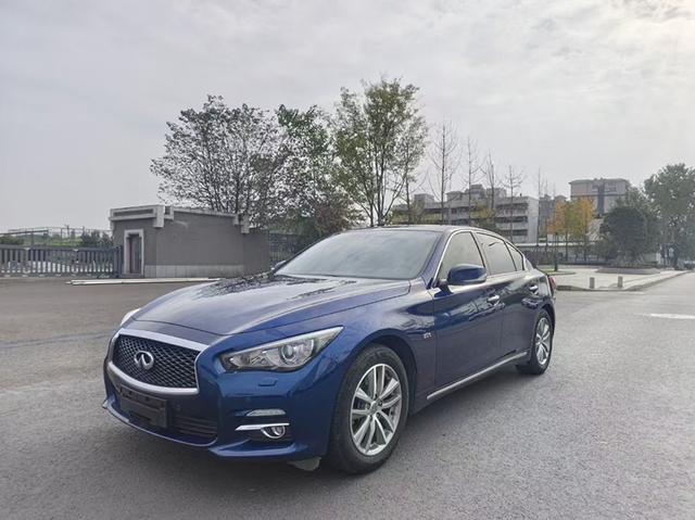 Infiniti Q50L