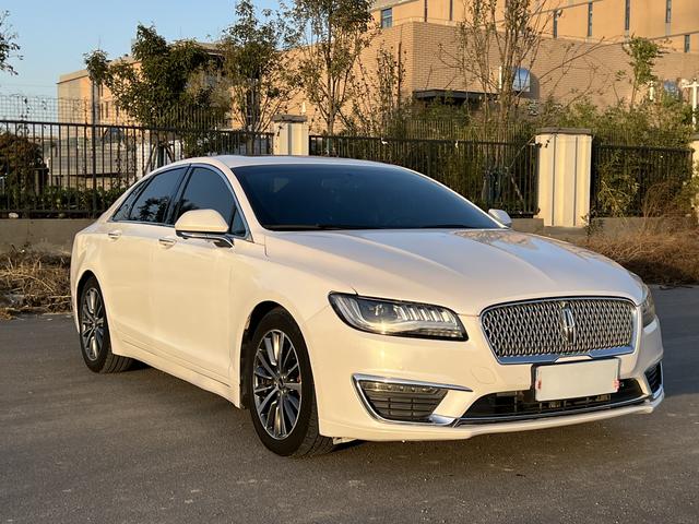 Lincoln MKZ