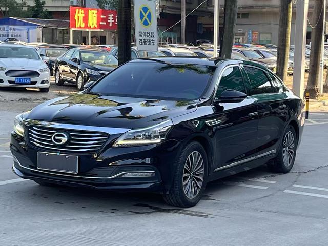 GAC Trumpchi GA8