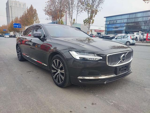 Volvo S90 PHEV