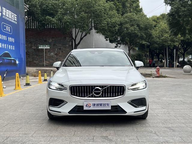 Volvo S60 PHEV