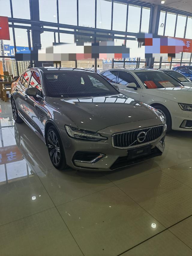 Volvo S60 PHEV