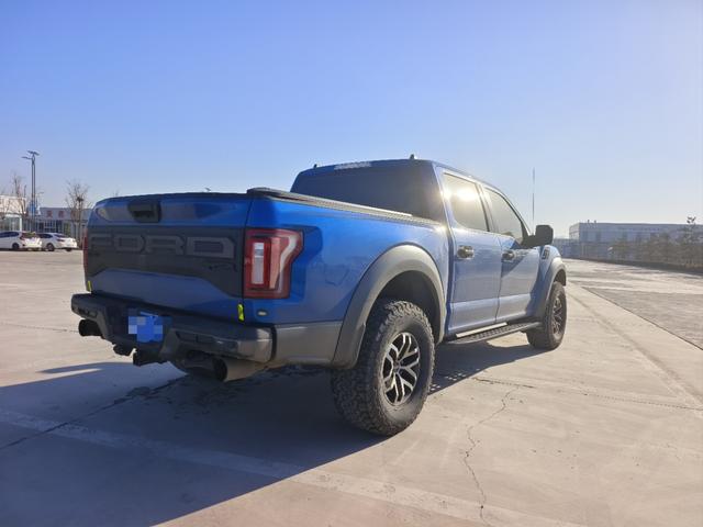 Ford F-150 Raptor