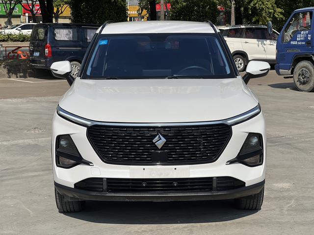 Baojun RS-3