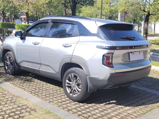 Baojun RS-3