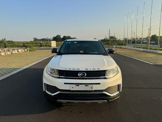 Lu Feng Landwind X7