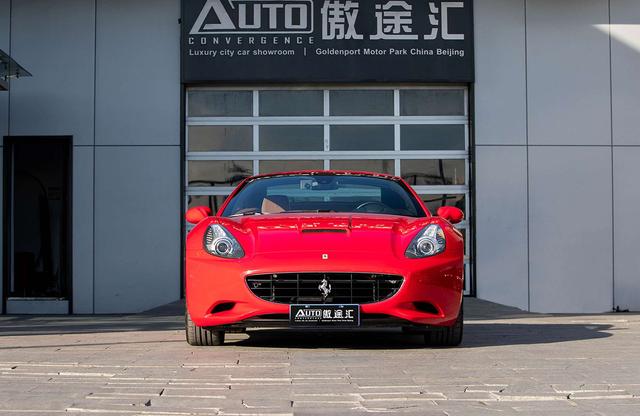 Ferrari California T